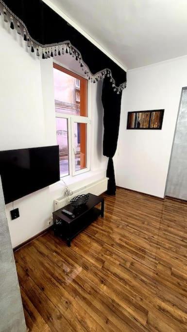 Modern Studio At Unirii Βουκουρέστι Εξωτερικό φωτογραφία