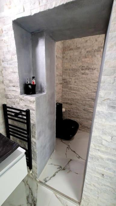 Modern Studio At Unirii Βουκουρέστι Εξωτερικό φωτογραφία